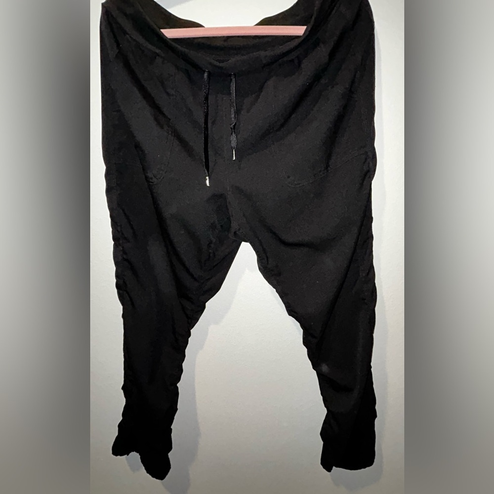 St. John’s Bay Women's Black Drawstring Athletic Pants